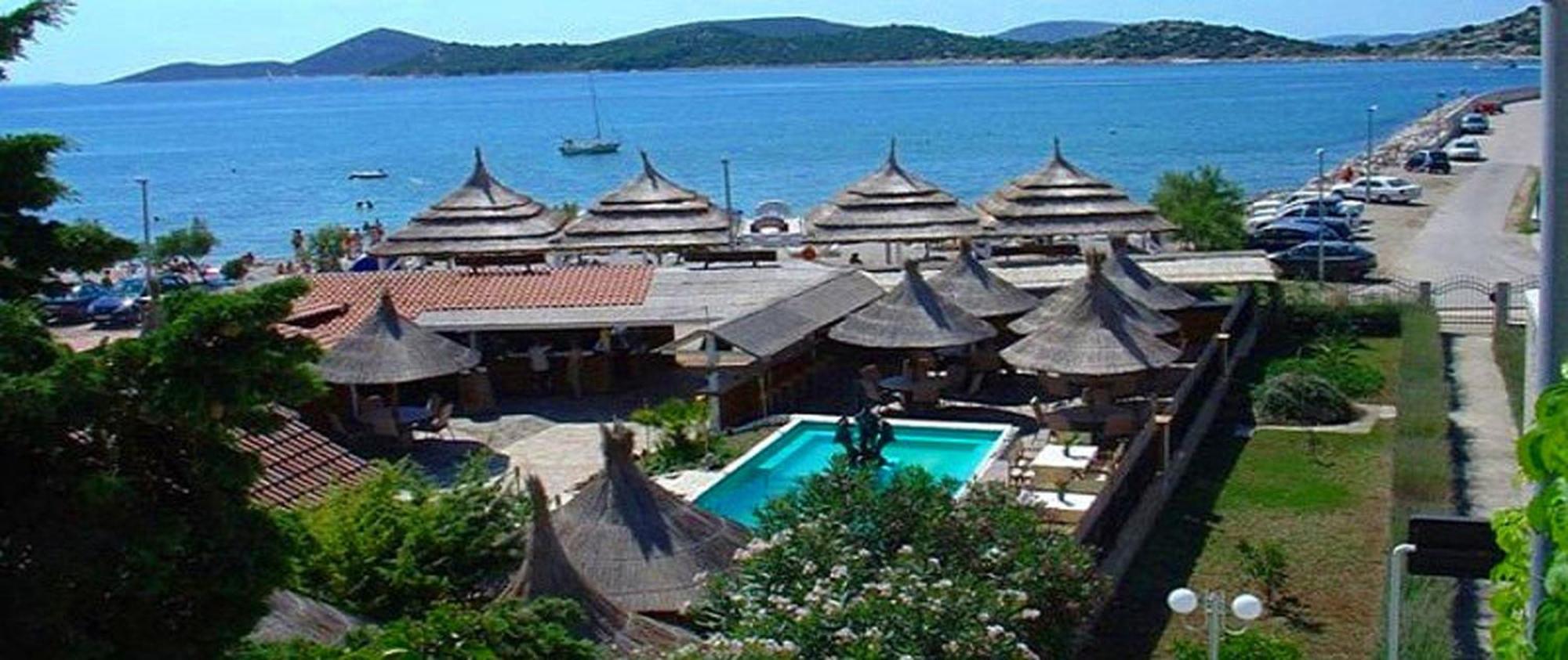 Tribunia Beach Hotel Tribunj  Bagian luar foto